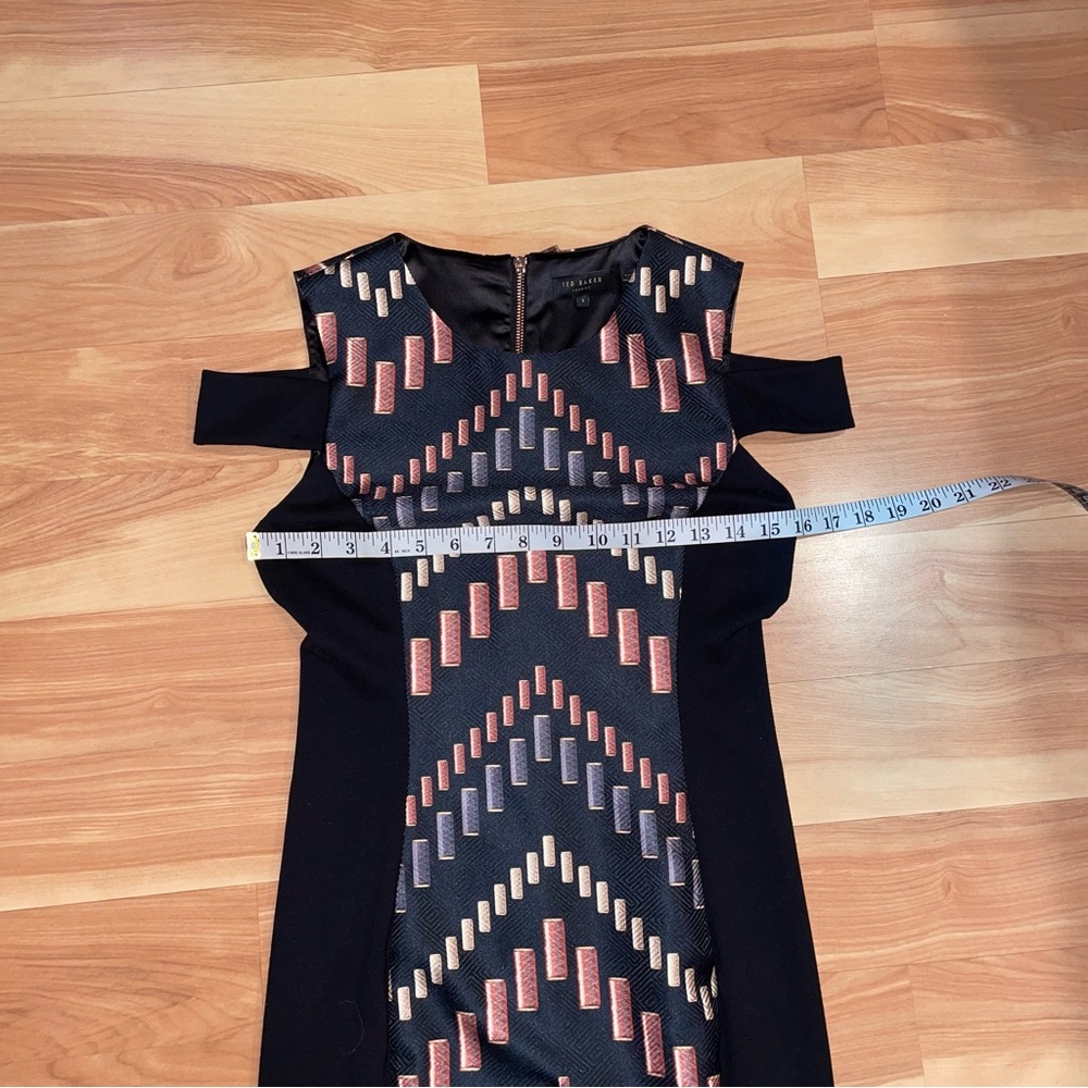 Ted Baker $295 NWOT Zyra Cotton Reel Cut Out Bodycon Dress, Size Size 4 small - Picture 6 of 16